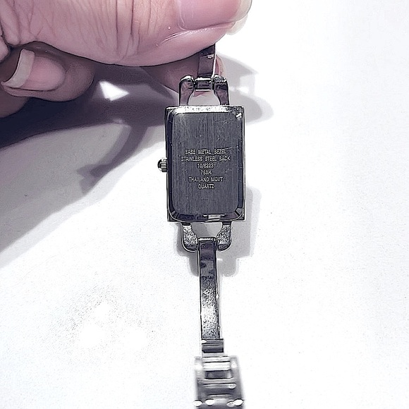 Anne Klein Silvertone Case-Bezel & Band Women’s Bangle Watch (10/6223) - Picture 5 of 6